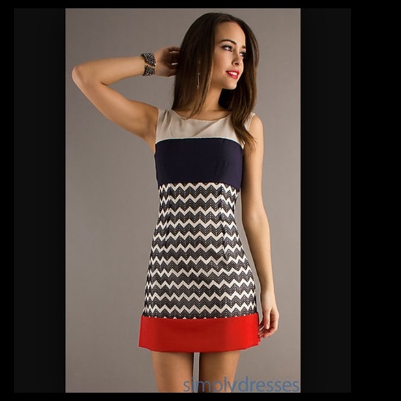 Geometric print sheath dress - Picture 1 of 4
