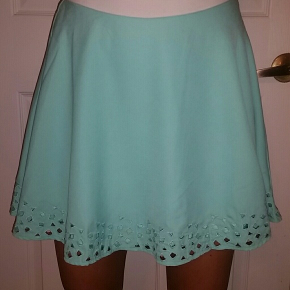 Mint Green, Short, Flowy Skirt