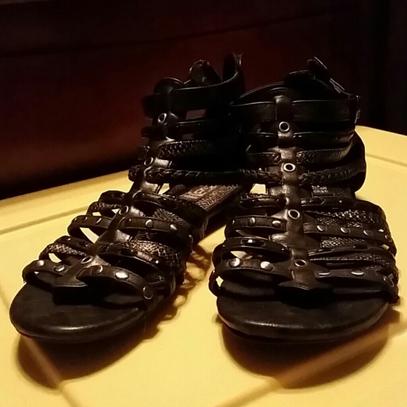 Gladiator sandals size 8