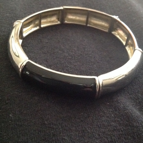 Lia Sophia Stretch Bracelet