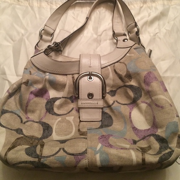 100% authentic Coach Madison Maggie hobo handbag