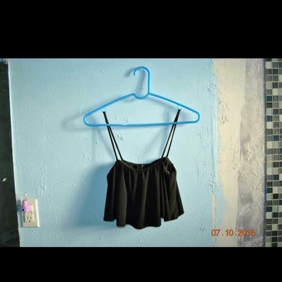 CUTE SUMMER CROP TOP