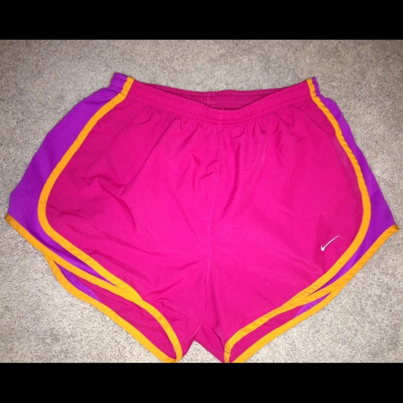 Nike women's running shorts