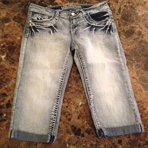 Wall flower Capri size 9