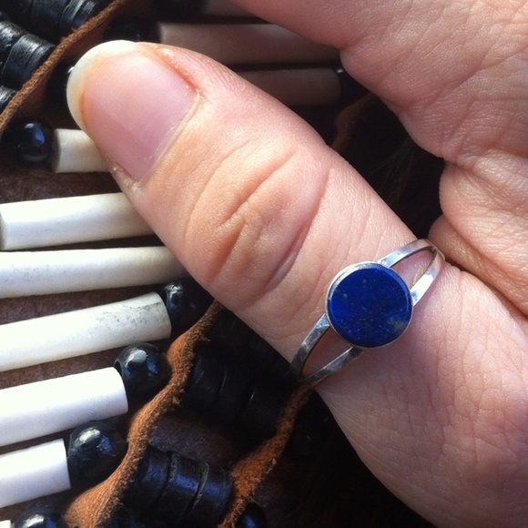 Handmade lapis & silver ring - Picture 2 of 3