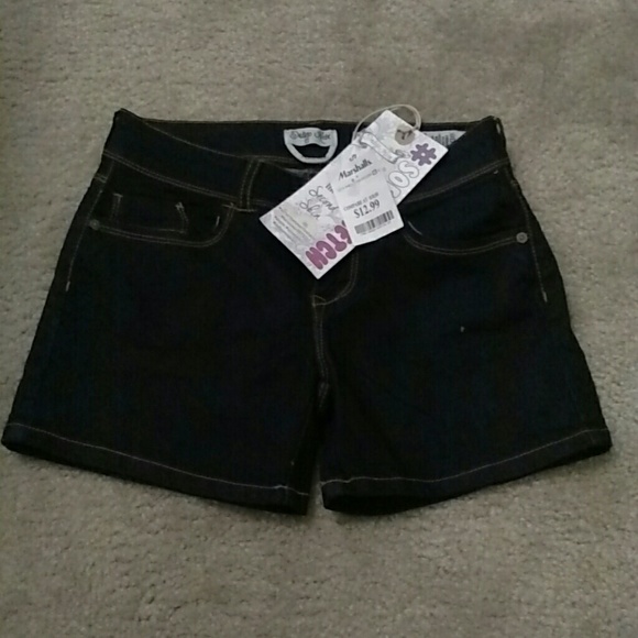 Marshalls Shorts - Picture 1 of 2