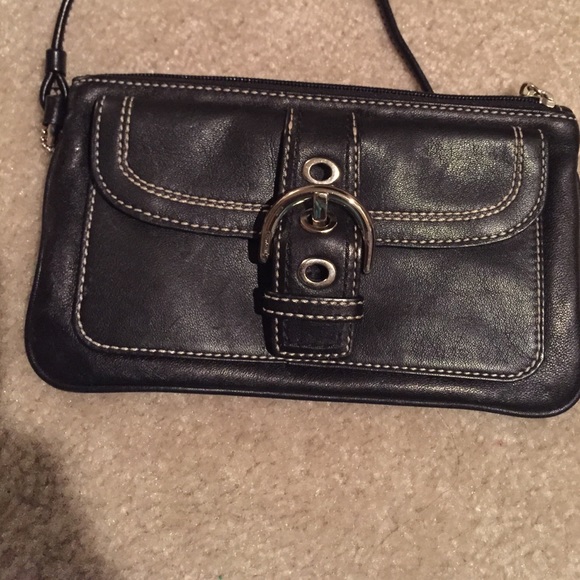 Black COACH wristlet perfect condition no flaws