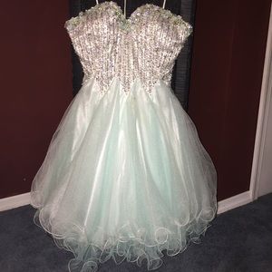 Prom dress