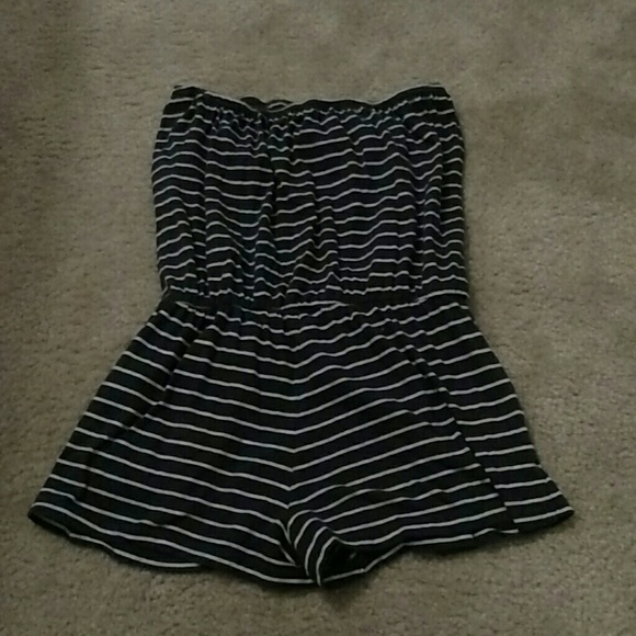 Navy and White Strapless Romper - Picture 2 of 3