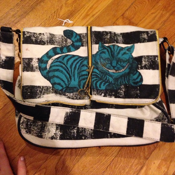 CHESHIRE CAT BAG