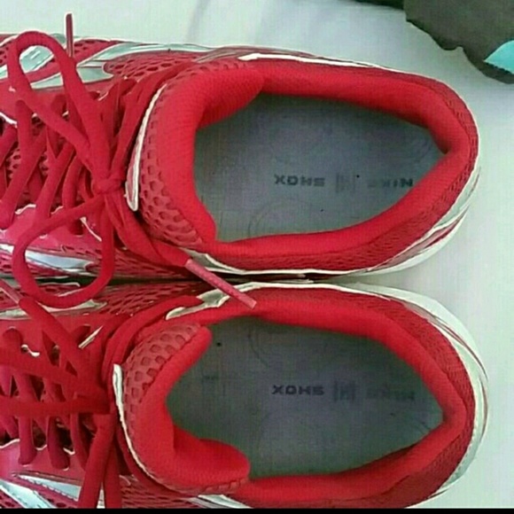 Mizuno volleyball shoes - Picture 2 of 4