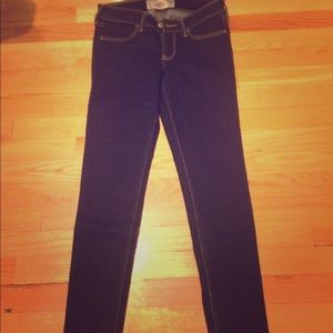 Dark rinse hollister skinny jeggings