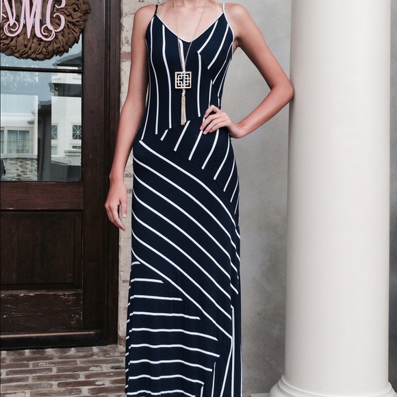 Calvin Klein Navy Maxi