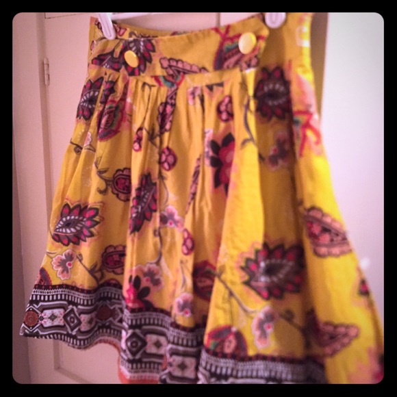 Fun boho fully lined mini skirt!