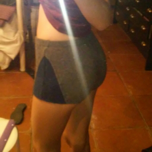 Vintage Urban Outfitters cashmere short shorts - Picture 3 of 4