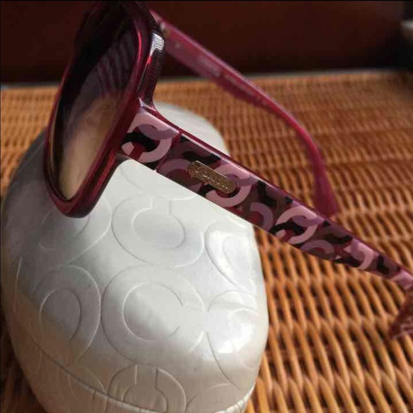 Authentic coach sunglasses - Picture 3 of 4