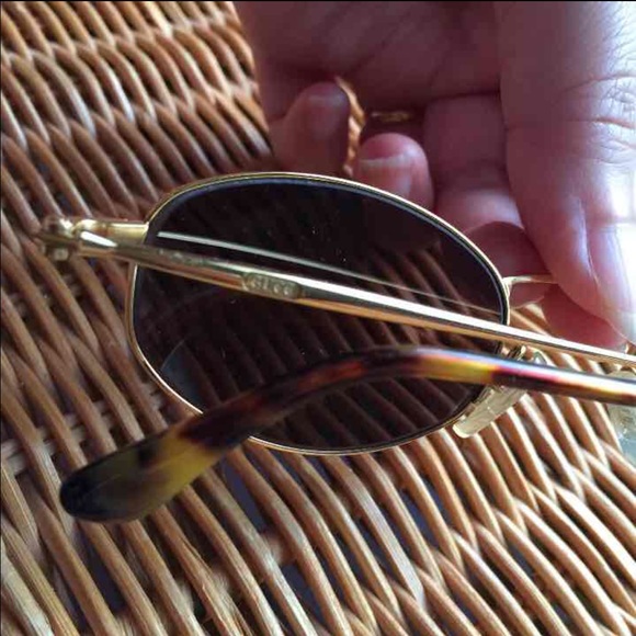 Authentic Gucci sunglasses main image 4