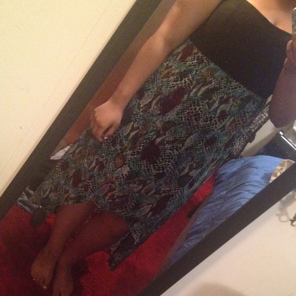 High low dress - Picture 2 of 2