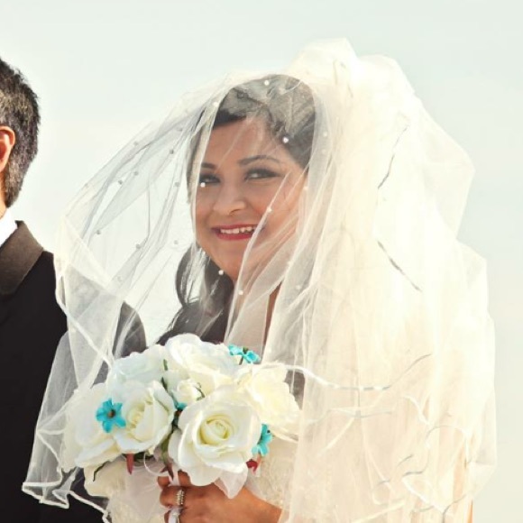 Bridal veil - Picture 3 of 4