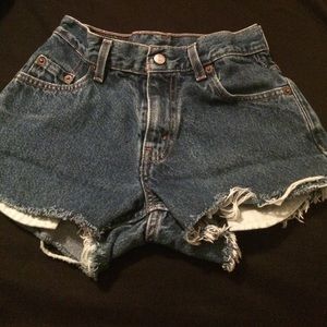 High waist vintage Levi shorts