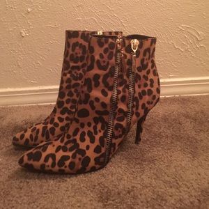 Leopard heels