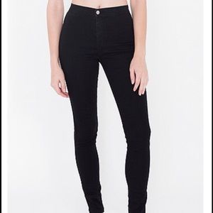 Basic black Skinny jeans