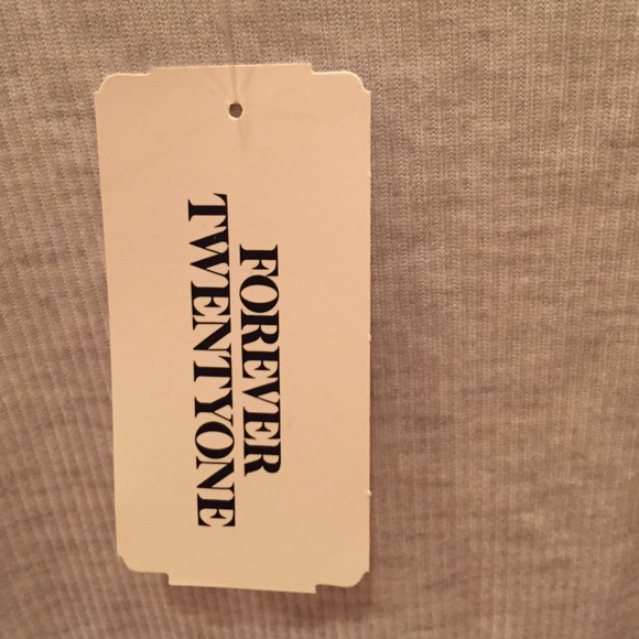 Ribbed grey/white trapeze tee - Picture 3 of 3