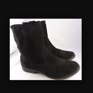 Apri suede ankle boots