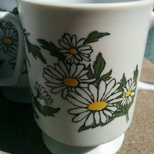 Mid-Century Melmac Daisy Cups