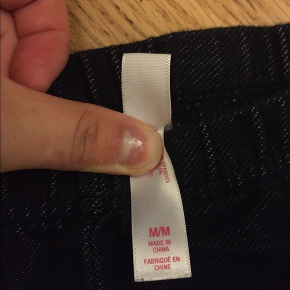 Black Legging - Picture 2 of 2