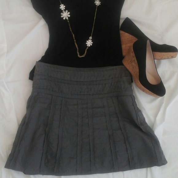 Prana Grey Skirt with Raw Edge Details sz 6