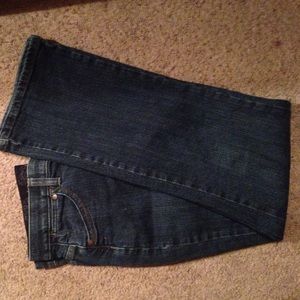 Bootcut blue jeans
