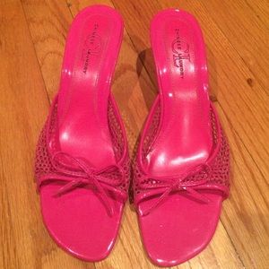 Chinese Laundry sandals