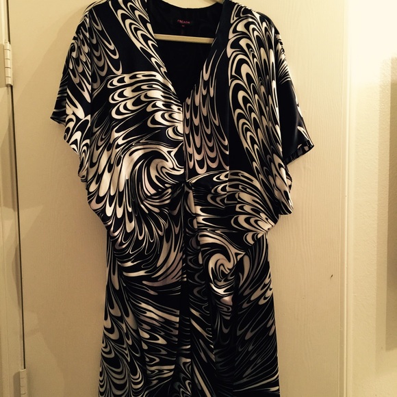 Escada Kimono