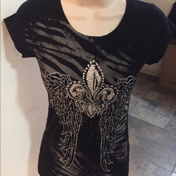 Ritual shirt