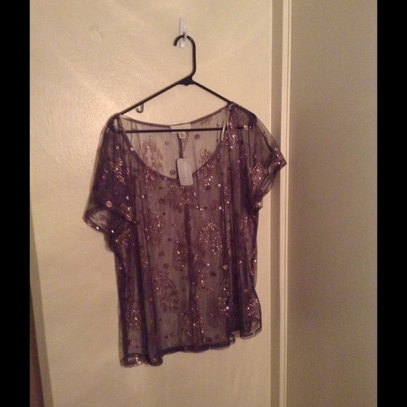 👚👚Sheer Sparkle Forever Top👚👚