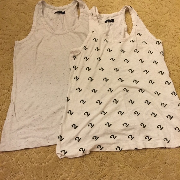 2 tops