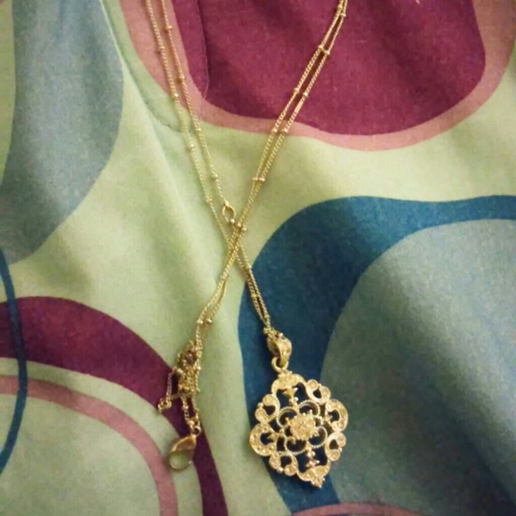 Elegant necklace!