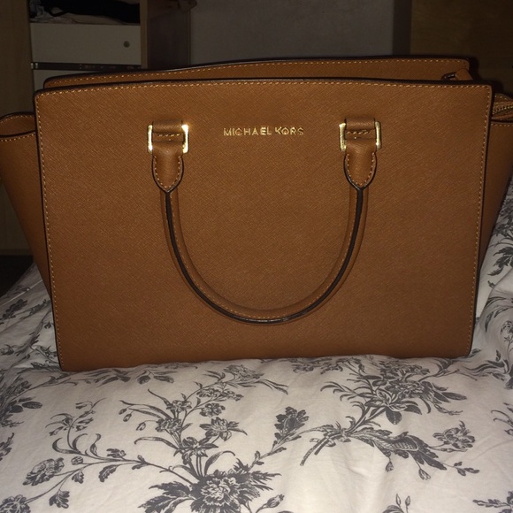 Michael Kors, Large Selma Handbag