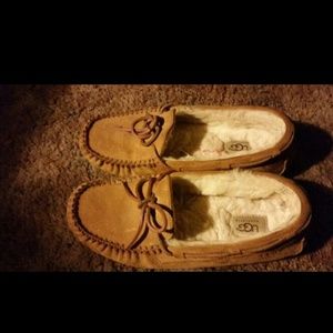 Ugg slippers