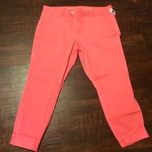 Hot pink skinny khakis <3