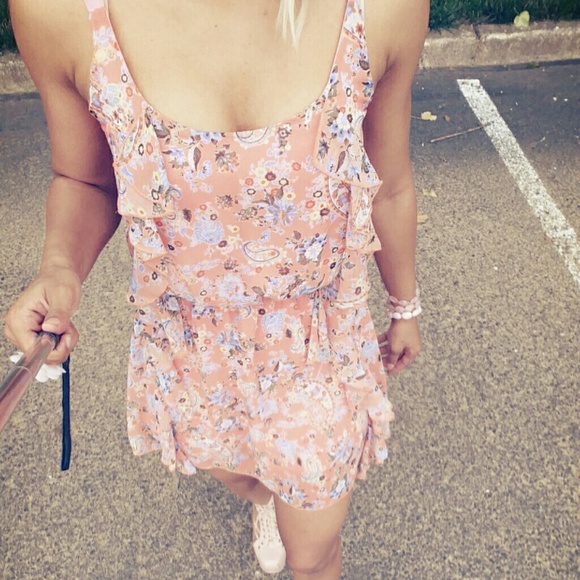 New Peach Floral Sleeveless Dress Small Med Large - Picture 2 of 3