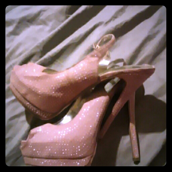 Taking Offers!!!sz 9.5 SM NEW YORK slingbacks