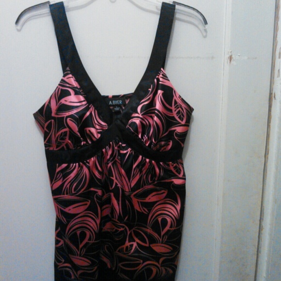 Top - Picture 3 of 4