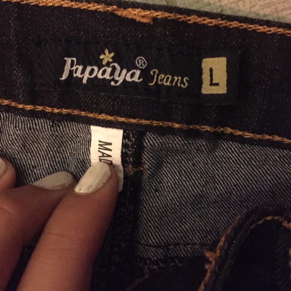 Shorts - Picture 3 of 4