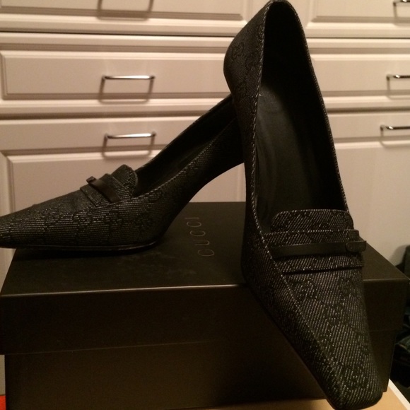Gucci Heels - Picture 2 of 3