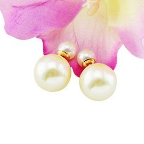 Jewelry - Pearl Stud Double Earrings