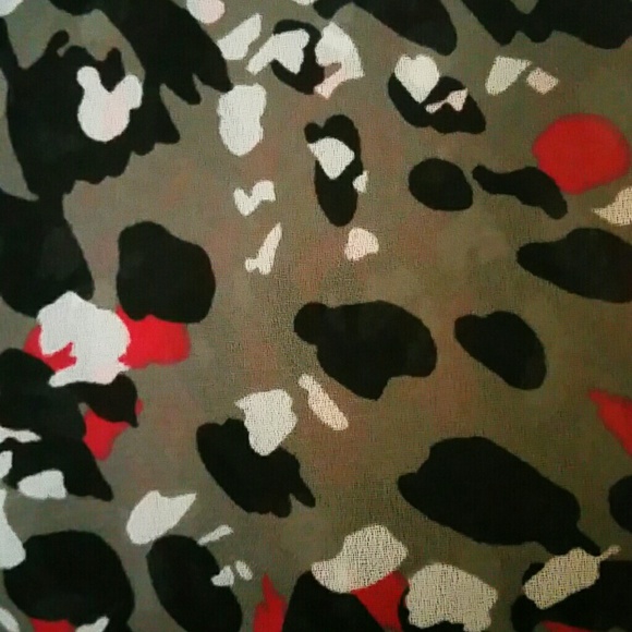 Patterned scarf - Picture 2 of 3