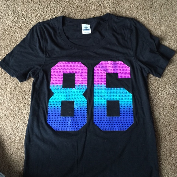 🎀VS Pink Bling янιиєѕтσиє T-Shirt нαя∂ тσ fιи∂