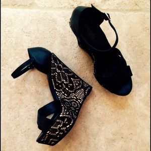 Black And Nude Lace And Leather Wedges